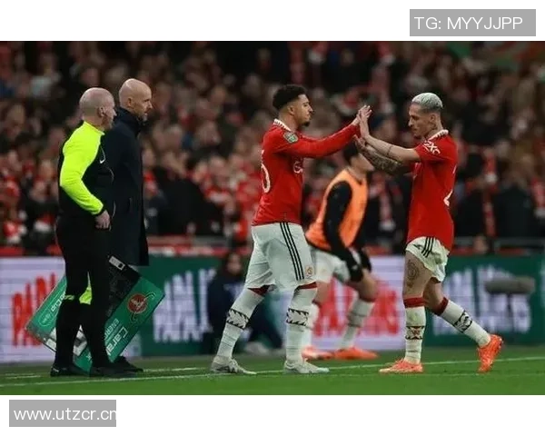 曼联瞄准多特锋线核心报价6000万英镑转会僵局成关键因素